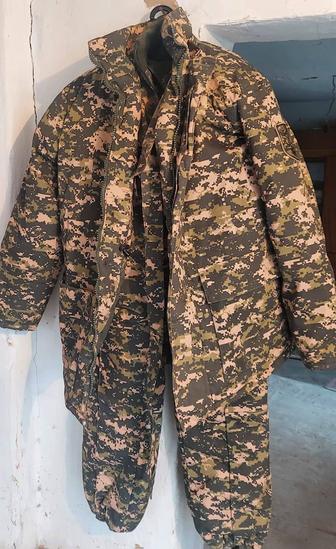 Зимний камуфляжный костюм