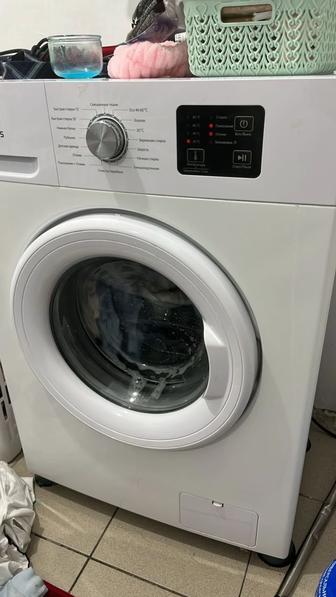Продам стиральную машину