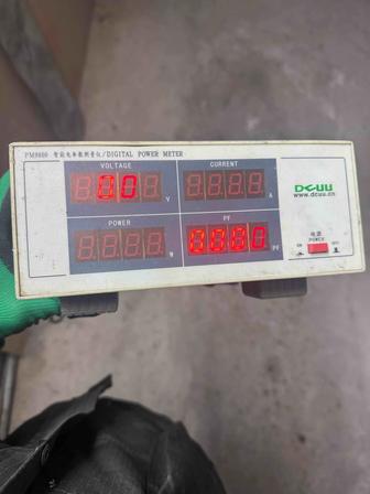 Цифровой вольтметр