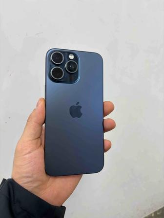 Продаю айфон 15 про max 512 гб 85% дисплей менялся хороший стоит ошибок нет