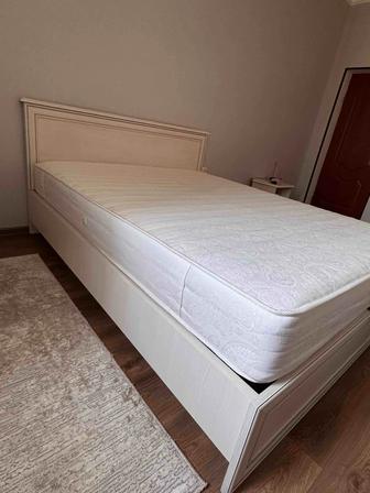 Продам кровать Тиффани