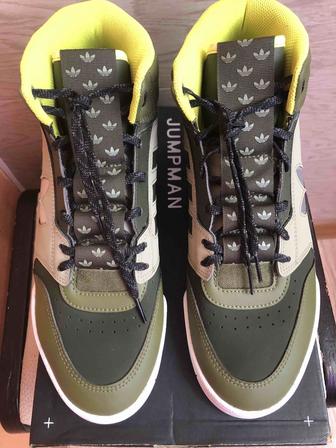 Кроссовки Adidas Jordan Granville, р42,5, USA, новые