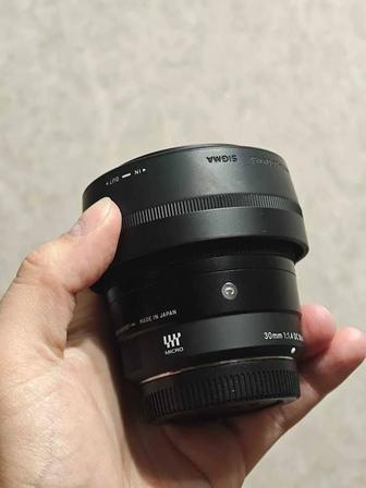 Sigma 30mm f/1.4 DC DN Contemporary для MFT Mount