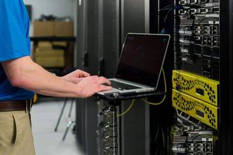 Базовая поддержка сервера и сети для офиса