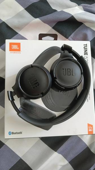 Наушники JBL 520