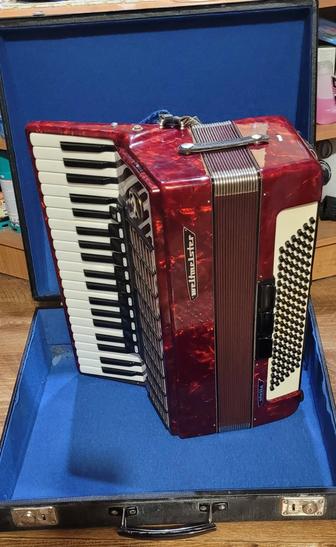 Продам аккордион Waltmeister stella