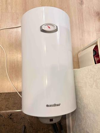 Водонагреватель Аристон