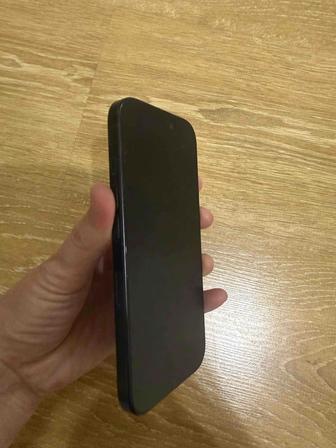 Продам Айфон 16 про