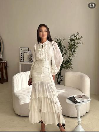 Белое платье в идеальном состоянии