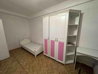 Гарнитур детский (подростковый) б/у