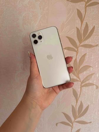 Продам айфон 11про