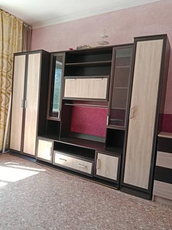 Продам Стенку в отличном состояний