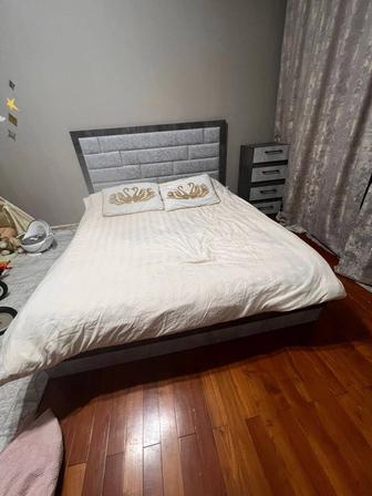 Спальный диван двухспальный