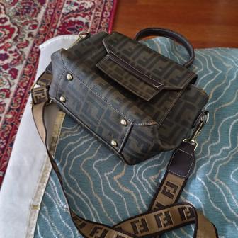 Сумка fredi baguette женская