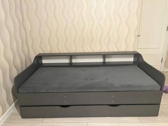 Кровать подростковая