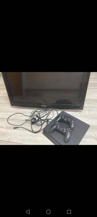 Продам плейстейшен 4
