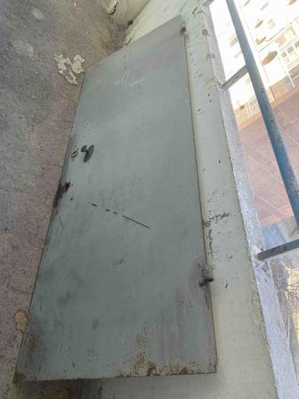 Сыртқы темір есік сатылады! Продается наружная железная дверь!