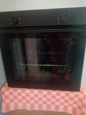 Продам электрическую Печку