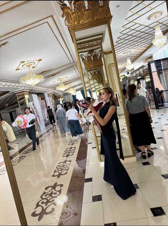 Воспитатель / воспитательница