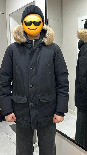 Зимняя парка с капюшоном