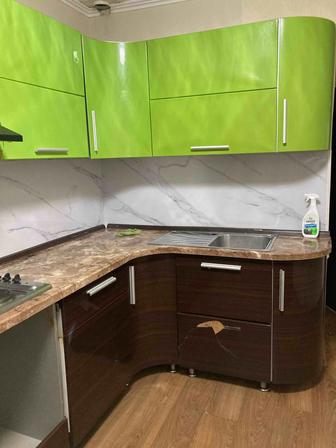 Кухонный гарнитур бесплатно