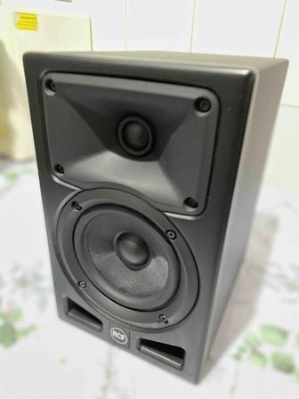 Студийные мониторы RCF AYRA PRO5