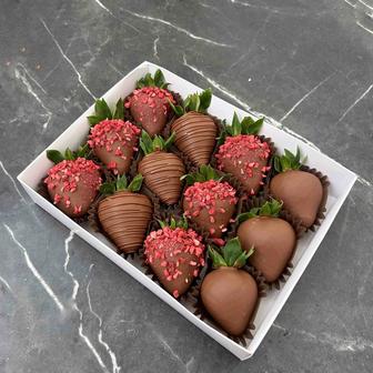 КЛУБНИКА В ШОКОЛАДЕ