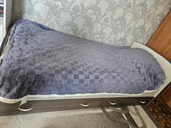 Продам кровать