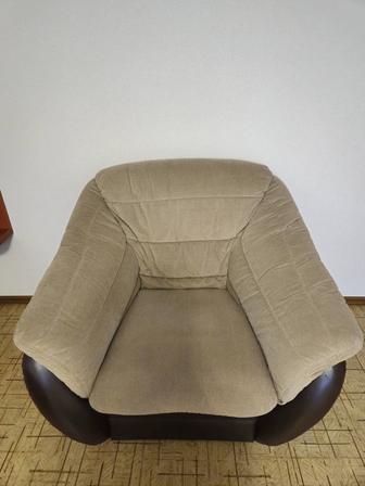 Продам кресло. Б/у
