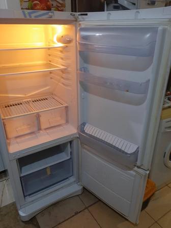 Холодильник Индезит . Гарантия. Доставка.