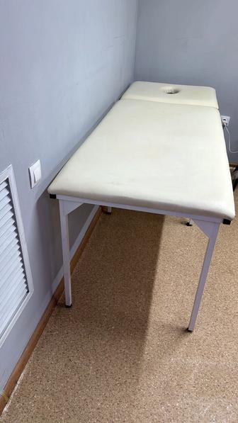 Продам кушетку