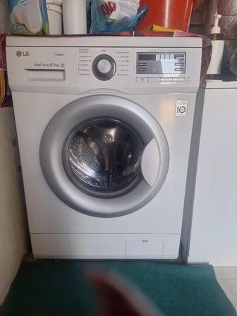 Стиральная машина LG