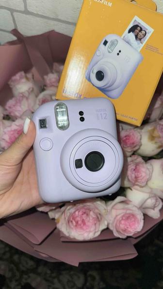 Продается instax 12 mini