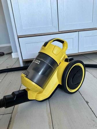 Пылесос Karcher VC 3