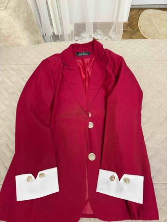 Продам женский пиджак