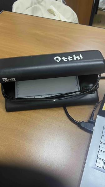 Ультра фиолетовый детектор для банкнот