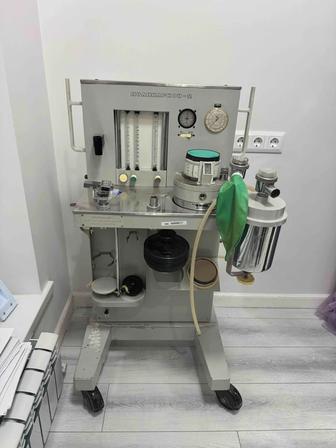 Наркозный аппарат