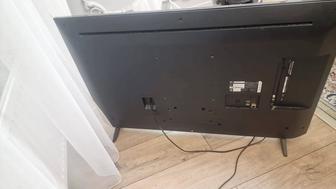 Продам телевизор новый Lg (Smart Tv)