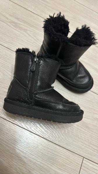 Продам угги зимние