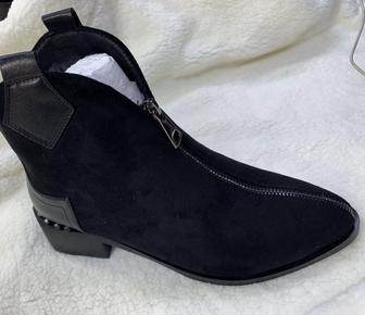 Новые зимние сапоги