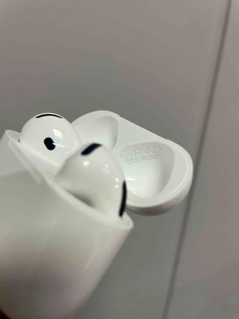 наушники Airpods 4