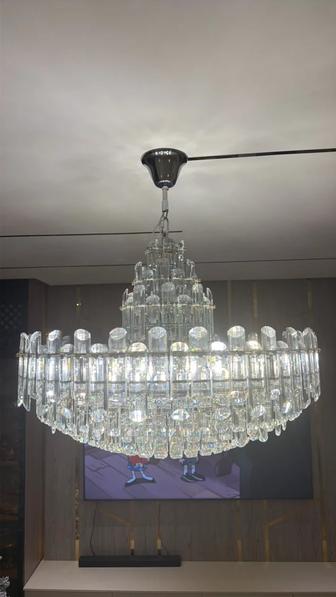 Люстра с бра