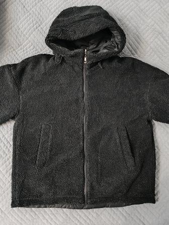 Продам женскую куртку