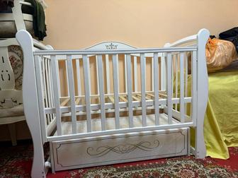 Продам комод и манеж детский