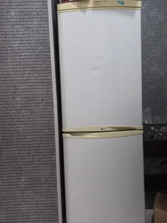 Холодильник