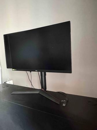 Продам монитор LG 27GL650F 27д 144гц