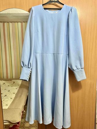 Платье вечернее, праздничное