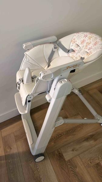 Стульчик для кормления peg perego
