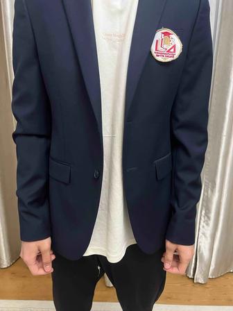 Мектеп оқушысына арналған костьюм