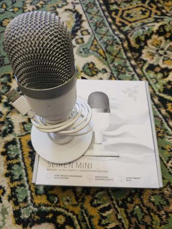 Микрофон конденсаторный Razer